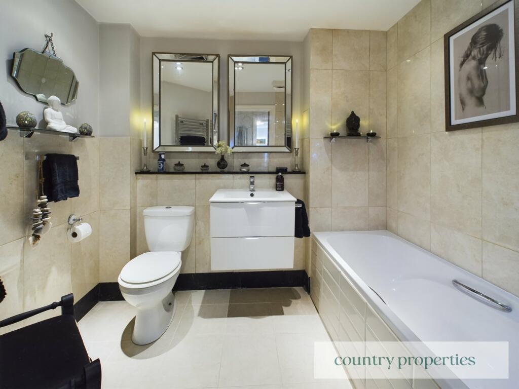 Additional image 9 of Wendover Lodge, Church Street, WELWYN, AL6