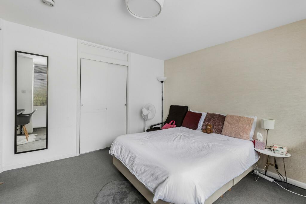 Additional image 5 of Abbots Park, St Albans, AL1