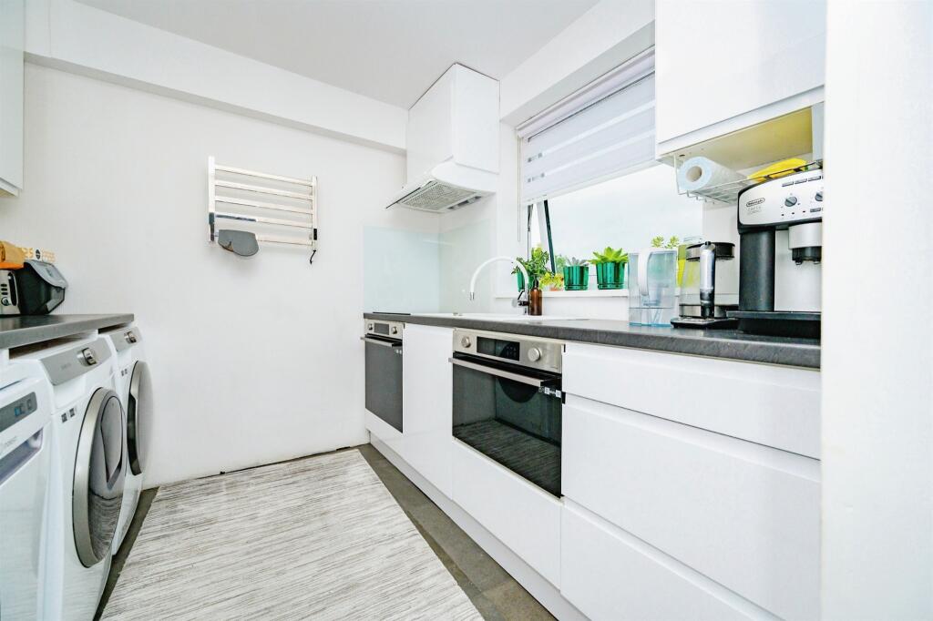 Additional image 7 of Cedar Court, St. Albans