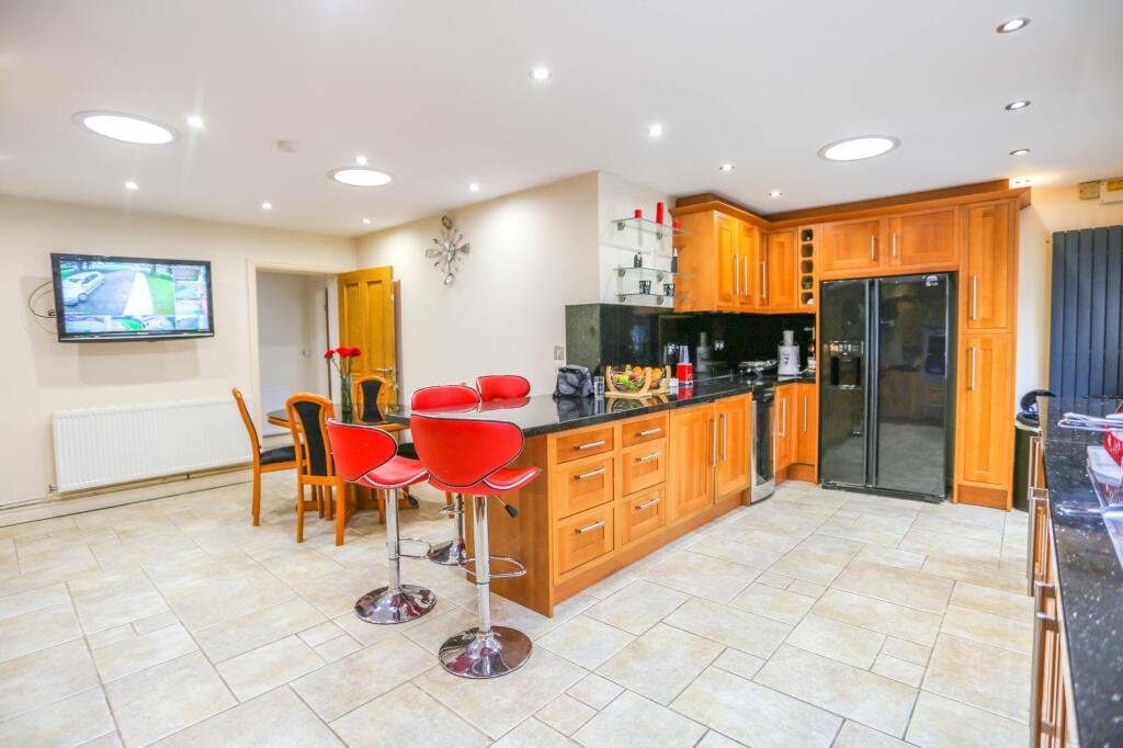 Additional image 6 of Antringham Gardens, Birmingham, West Midlands, B153QL