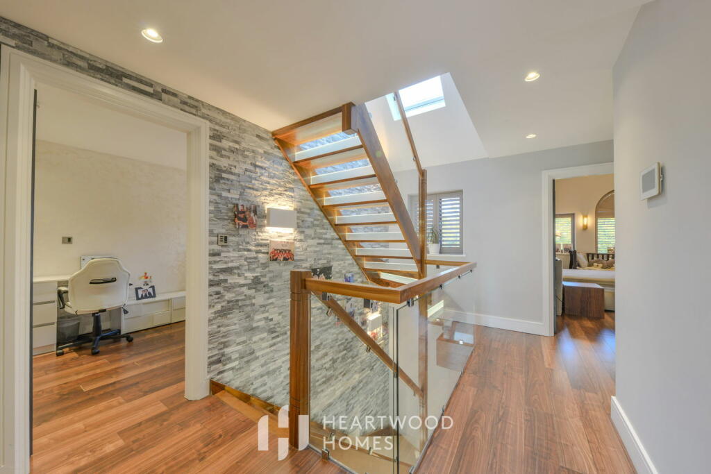 Additional image 22 of Nimrod Close, St. Albans, AL4 9XY