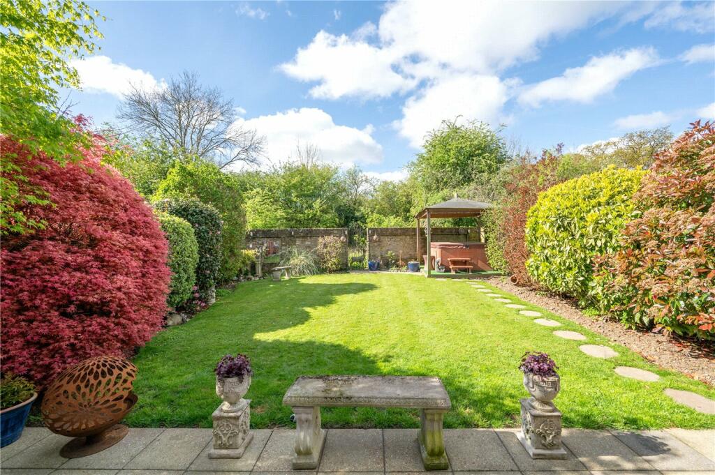 Additional image 6 of Maplefield, Park Street, St. Albans, Hertfordshire