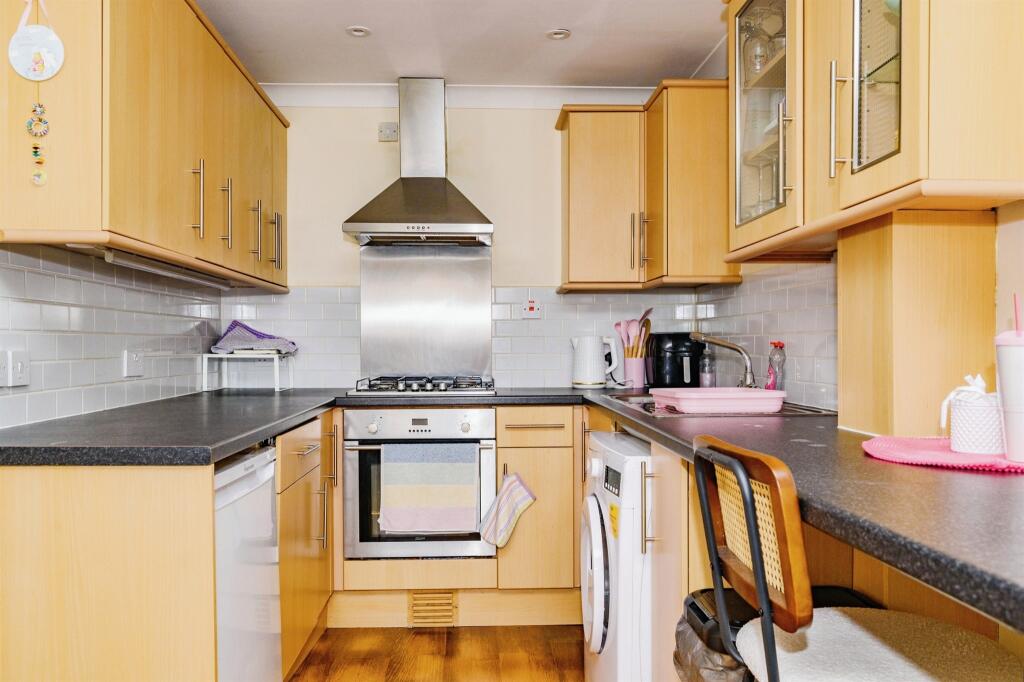 Additional image 9 of St. Annes Road, London Colney, St. Albans