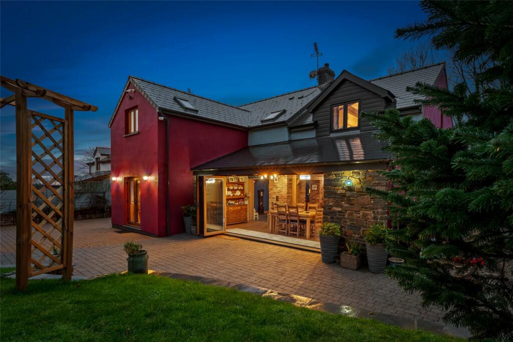 Little Newcastle, Haverfordwest, Pembrokeshire, SA62
