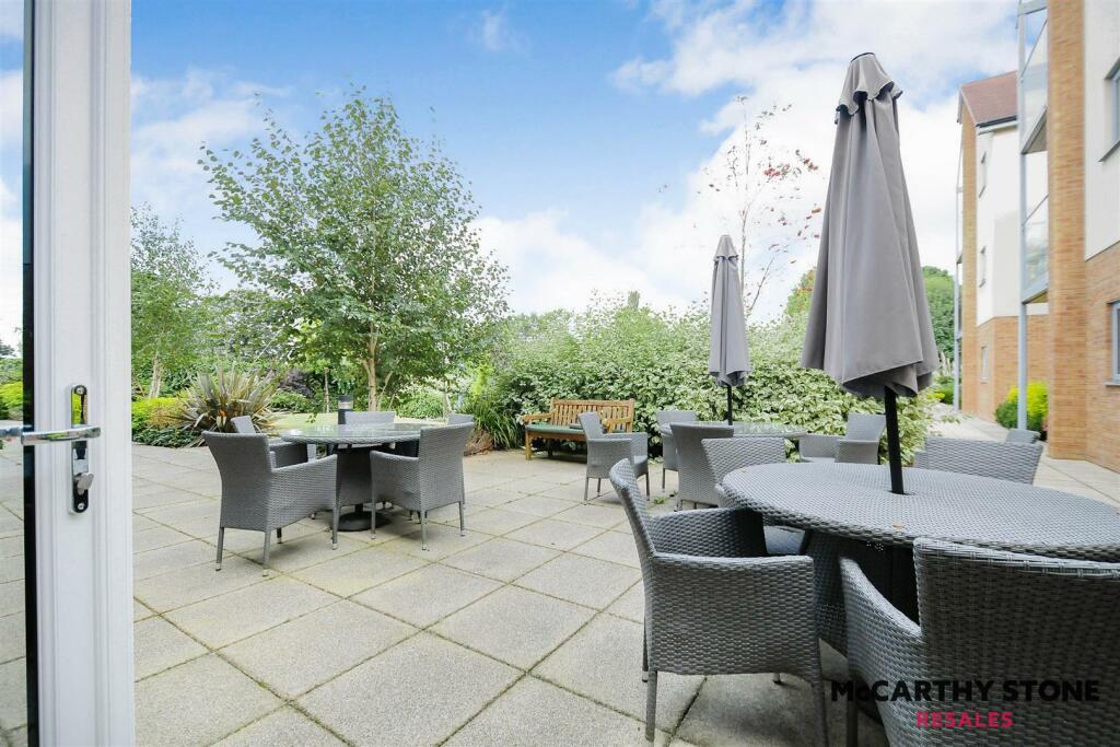 Additional image 14 of 44 Eleanor House, London Road, St. Albans AL1 1NR