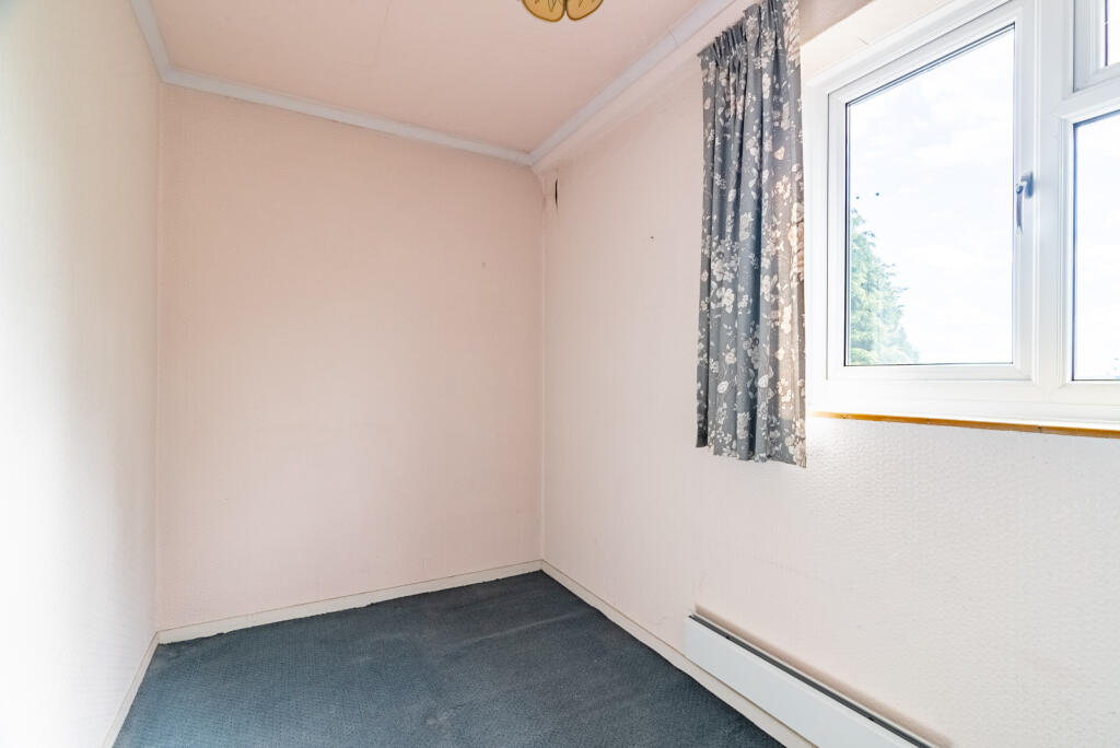 Additional image 7 of How Wood, Park Street, St. Albans, Hertfordshire, AL2