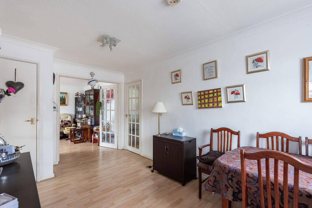 Additional image 6 of Wroxham Way, Harpenden, Hertfordshire, AL5