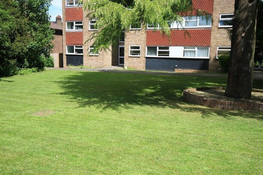 Additional image 8 of Milton Road, Harpenden, AL5