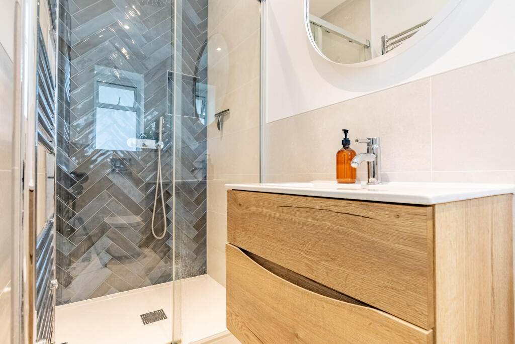 Additional image 8 of Stanley Avenue, St. Albans, Hertfordshire, AL2