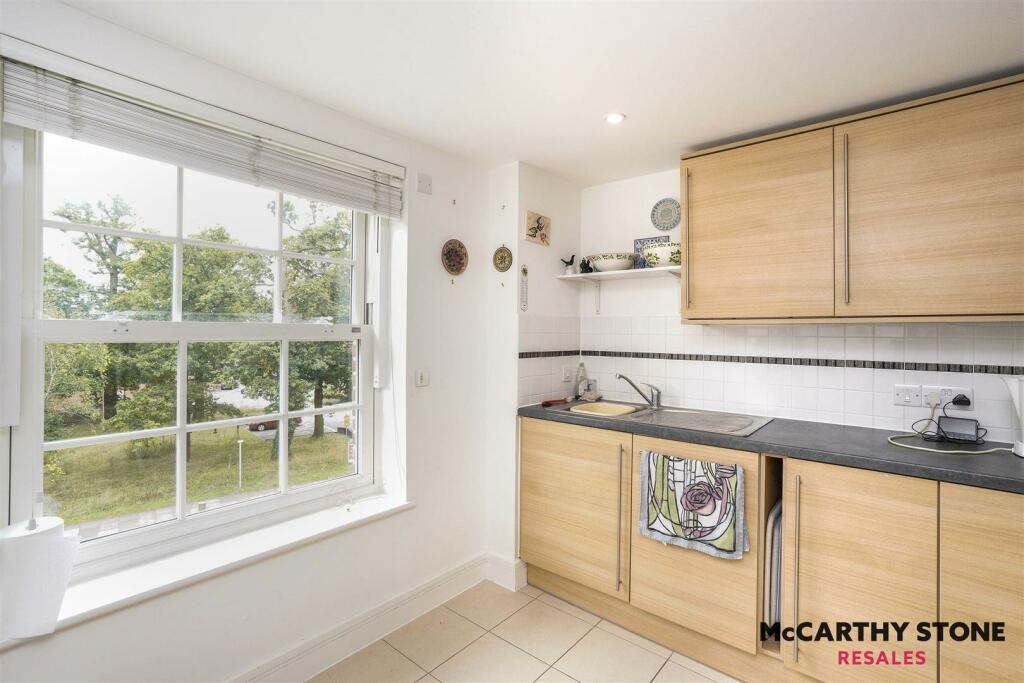 Additional image 10 of Peel Court, College Way, Welwyn Garden City, Hertfordshire, AL8 6DG