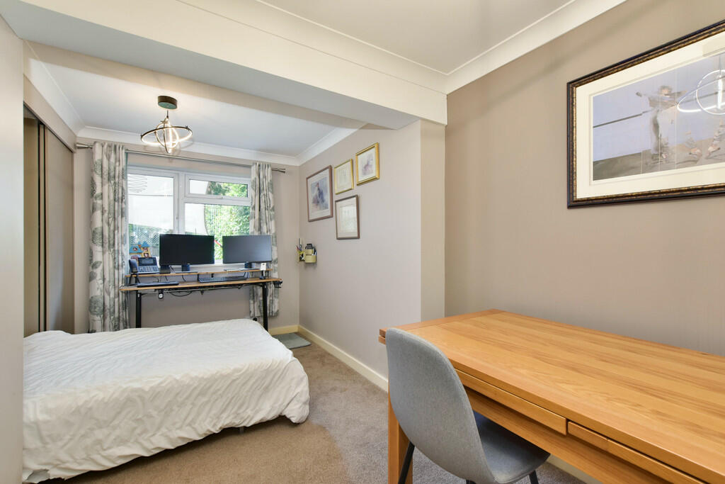 Additional image 8 of Moss Side, Bricket Wood AL2 3SU