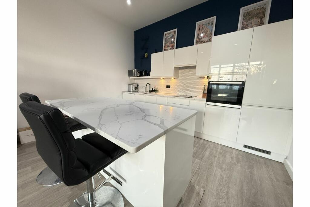 Additional image 2 of Mundells, Welwyn Garden City, AL7