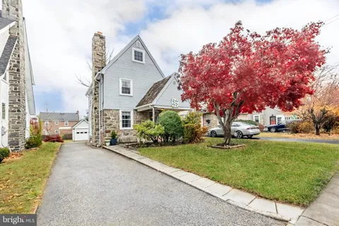 Property image - 37 Sycamore Road, Havertown, PA 19083