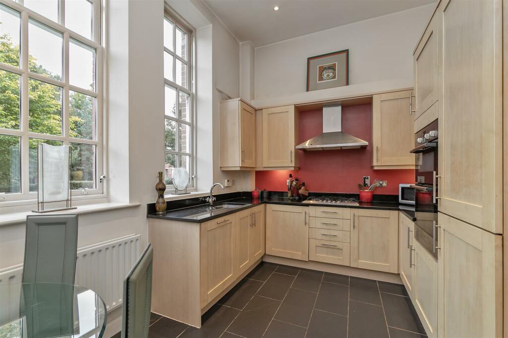 Additional image 27 of Great Leys Court, Beningfield Drive, London Colney, St. Albans