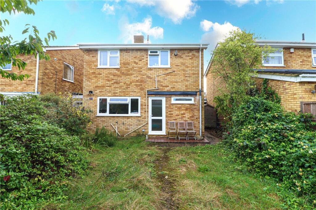 Additional image 13 of Dubrae Close, St. Albans, Hertfordshire, AL3