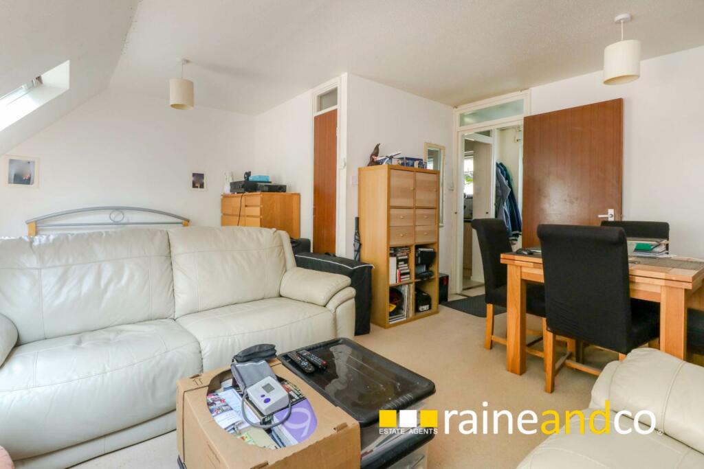 Additional image 9 of Redhall Close, Hatfield