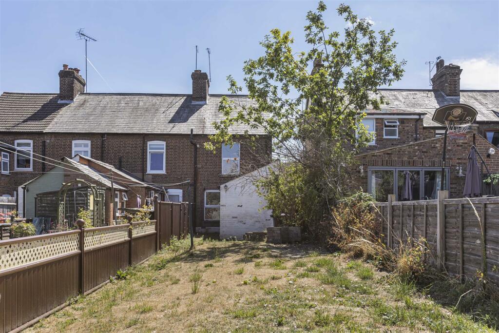 Additional image 17 of Station Road, Harpenden, AL5