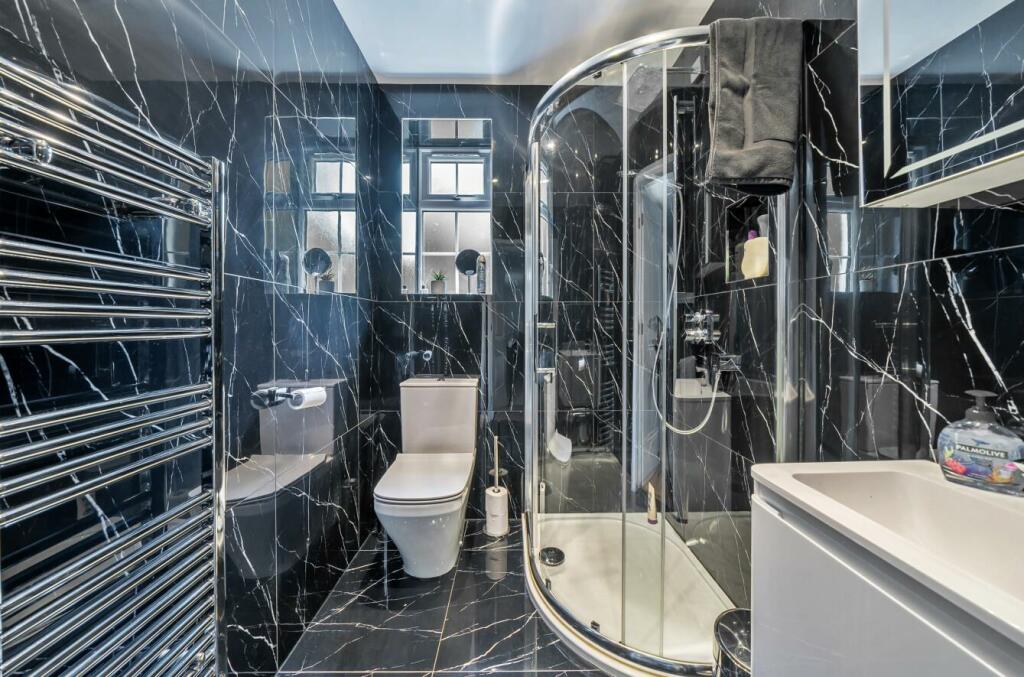 Additional image 20 of Dixons Hill Close, North Mymms, Hertfordshire