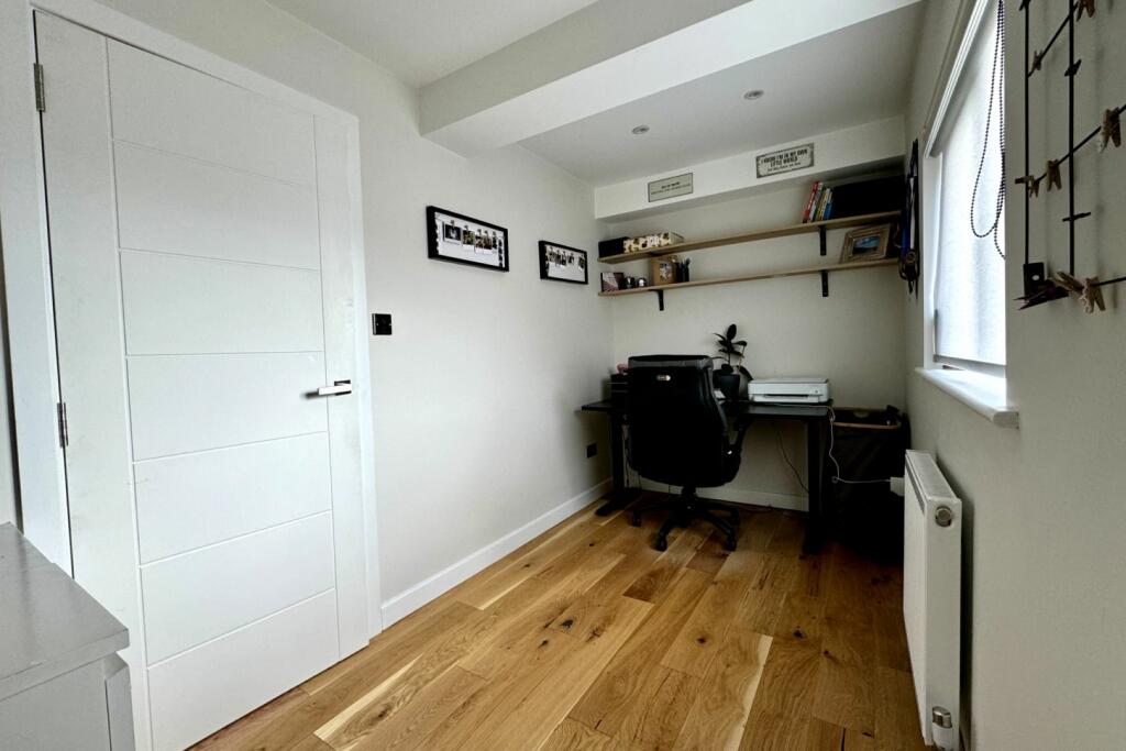 Additional image 13 of Drakes Drive, St. Albans, AL1