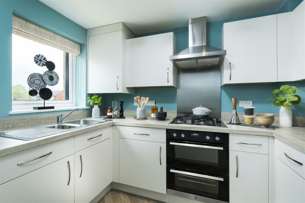 Additional image 3 of 18 Cobnut Close, Havilland Park, Hatfield