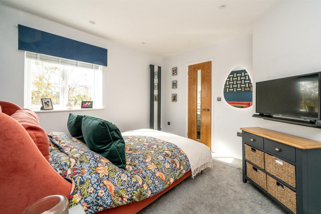 Additional image 22 of Tennyson Road, St. Albans