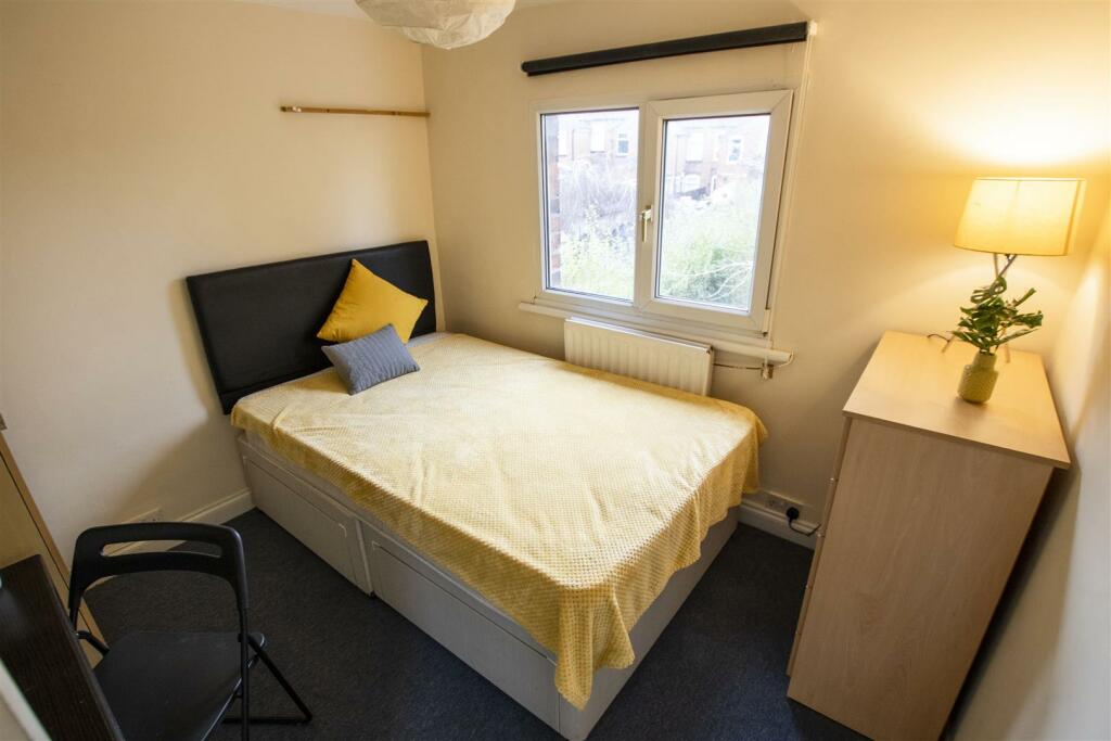 Additional image 9 of Warwards Lane, Birmingham