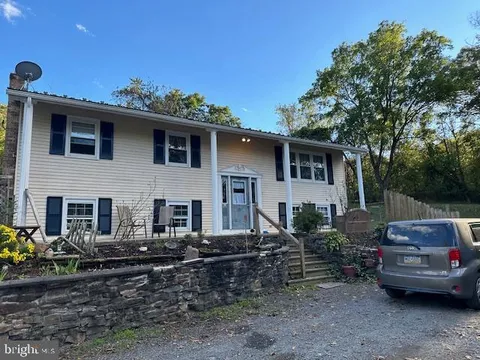 Primary image of 215 Loshes Run Road, Duncannon, PA 17020