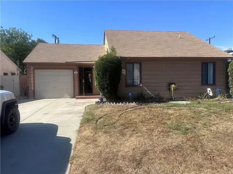 Primary image of 319 S Grandin Avenue, Azusa, CA 91702