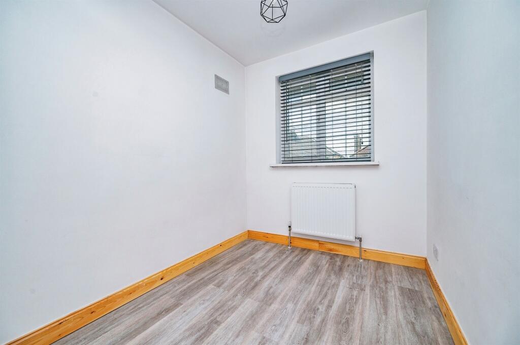 Additional image 12 of Kings Road, London Colney, St. Albans