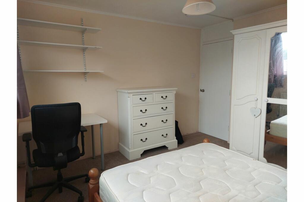 Additional image 8 of Wood Vale, Hatfield, AL10