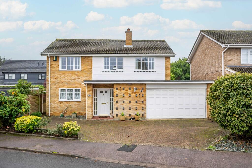 Manor Drive, St. Albans, Hertfordshire, AL2