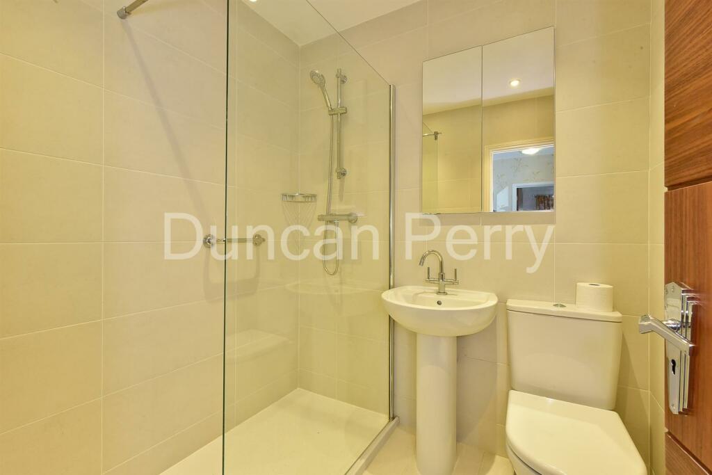 Additional image 14 of Skimpans Close, Welham Green
