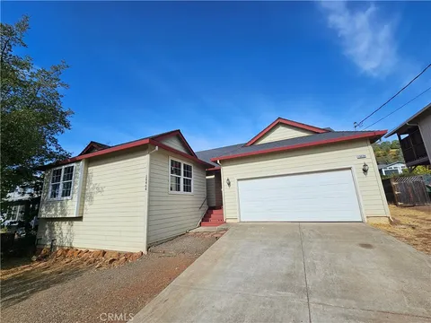 18464 Kentwood Place, Hidden Valley Lake, CA 95467