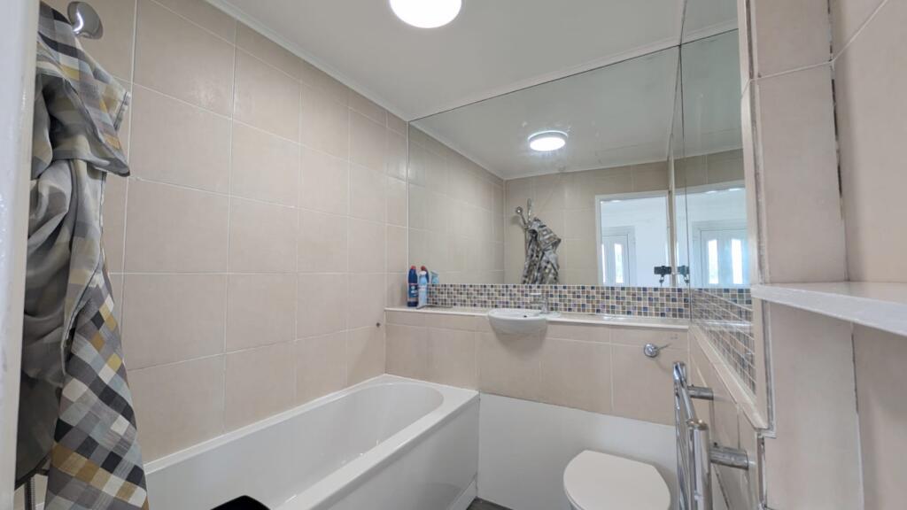 Additional image 5 of Springfield Road, St Albans