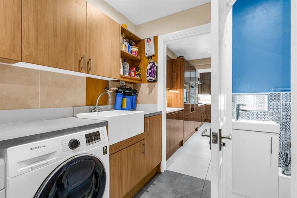 Additional image 9 of St. Michaels Close, Harpenden