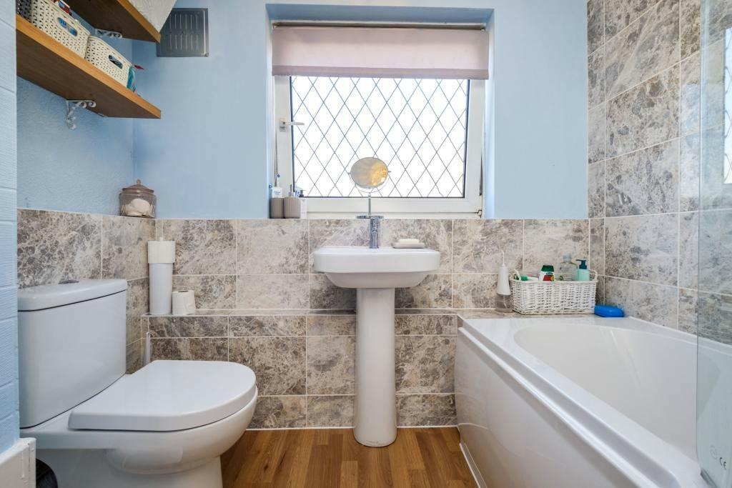 Additional image 14 of Guild Close, Edgbaston B15