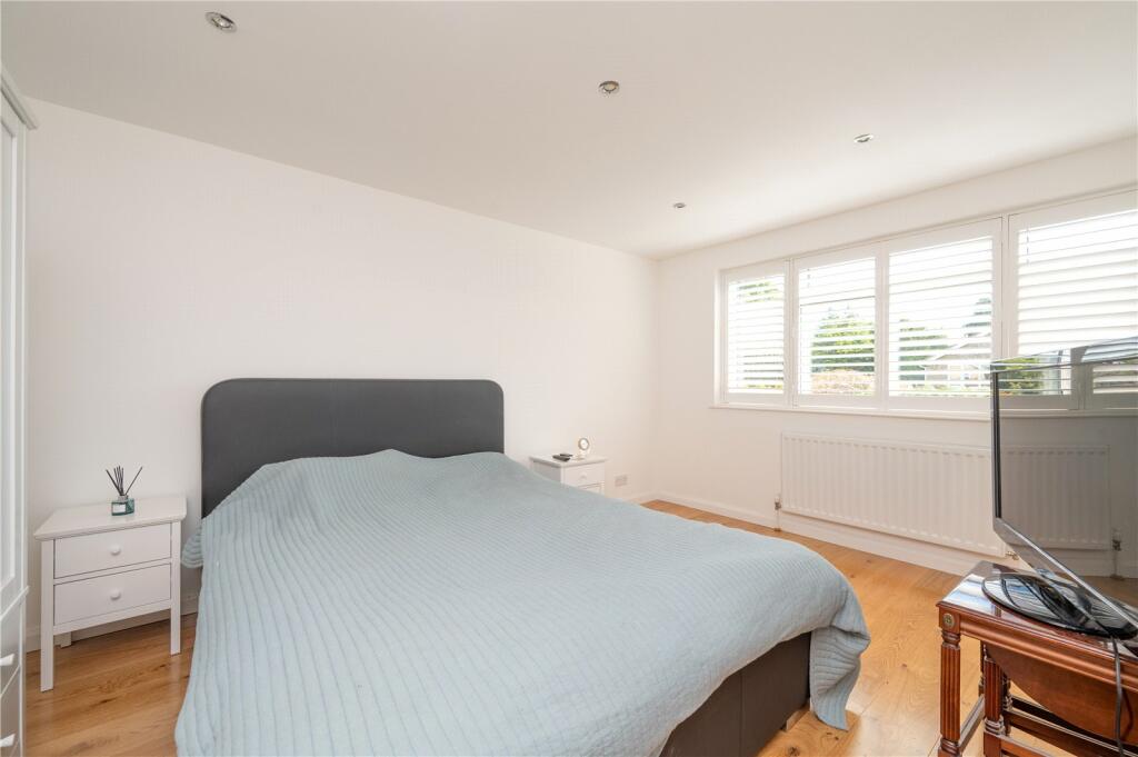 Additional image 6 of Hawthorn Way, St. Albans, Hertfordshire