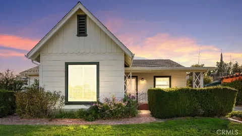 Primary image of 719 Philippine Street, Taft, CA 93268