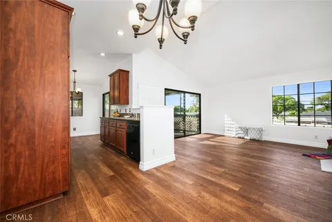 3561 W Greentree Circle Unit F, Anaheim, CA 92804