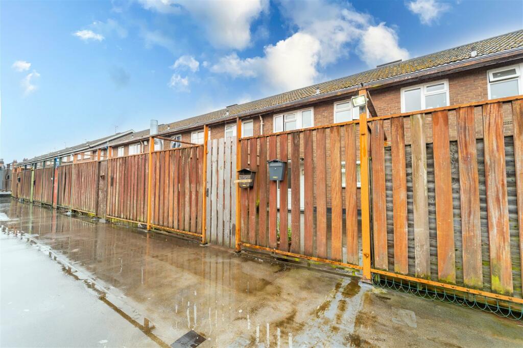 Additional image 14 of Warwick Road, Acocks Green, Birmingham