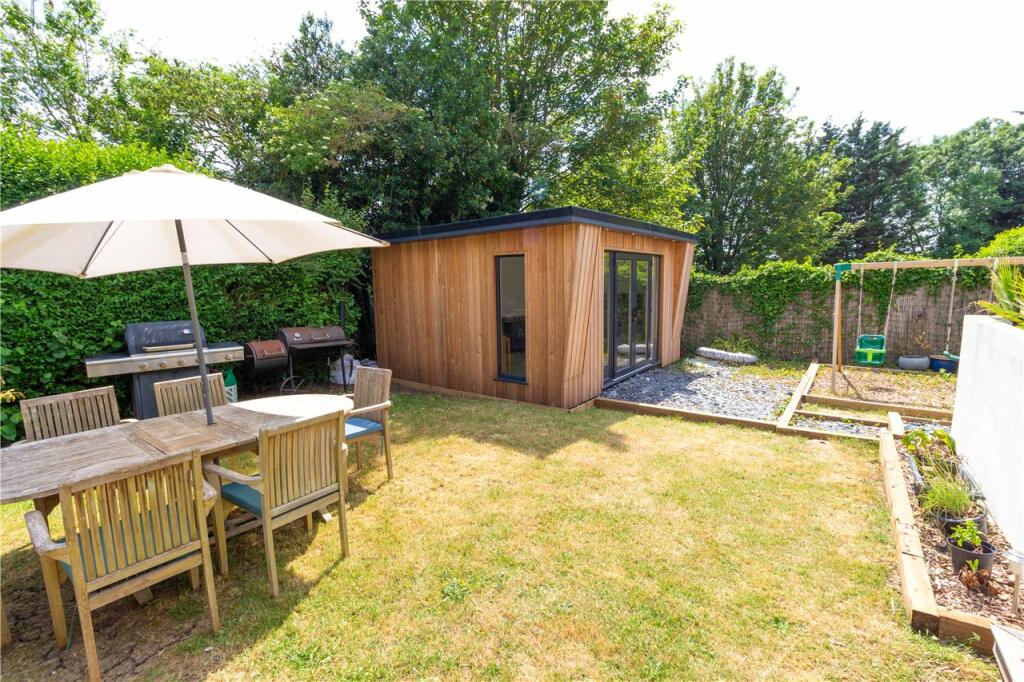 Additional image 21 of Porters Hill, Harpenden, Hertfordshire, AL5