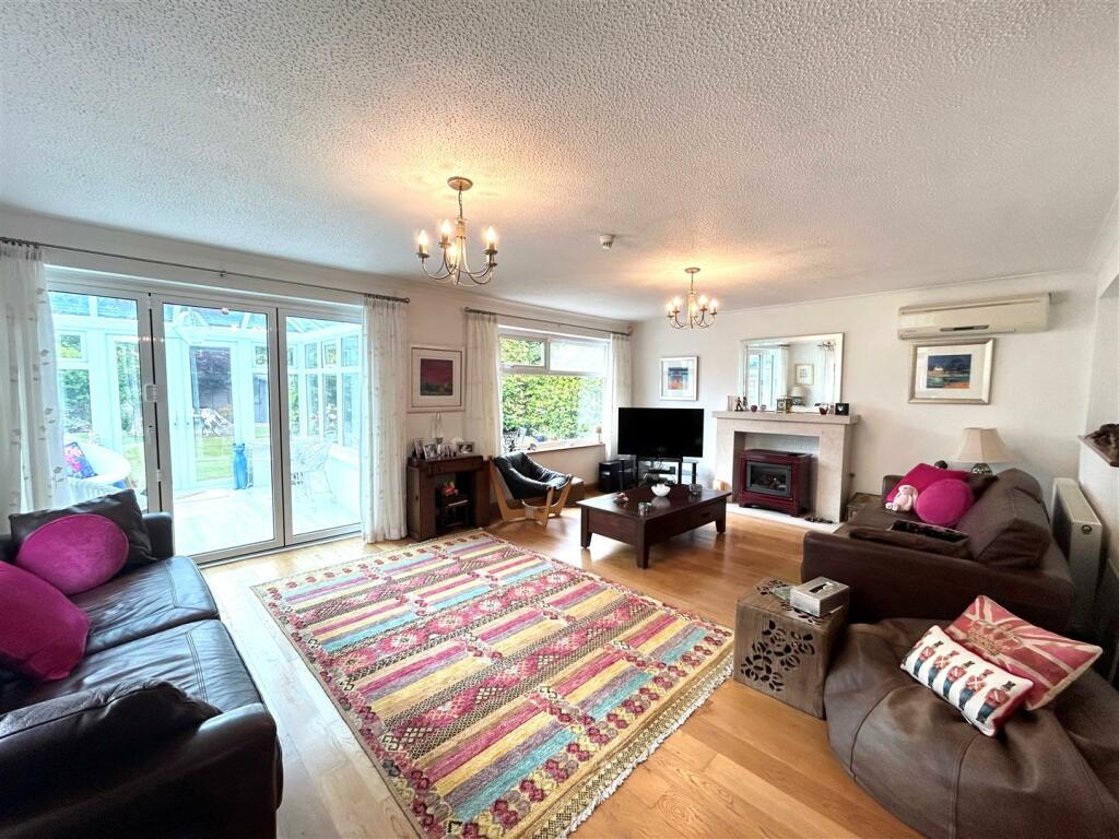 Additional image 30 of Mayflower Road, Park Street, St. Albans