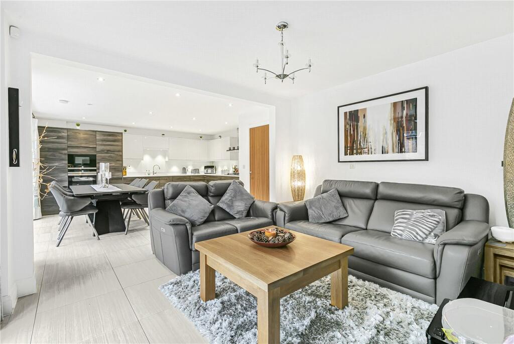 Additional image 5 of Salix Close, Welwyn, Hertfordshire