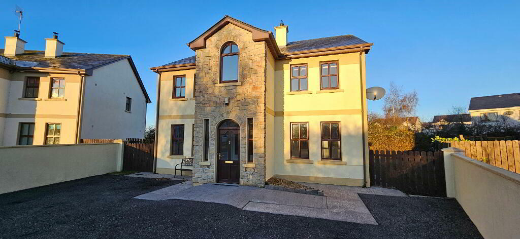 Primary image of 6 Caldragh Crescent, Attirory, Carrick On Shannon, Ireland