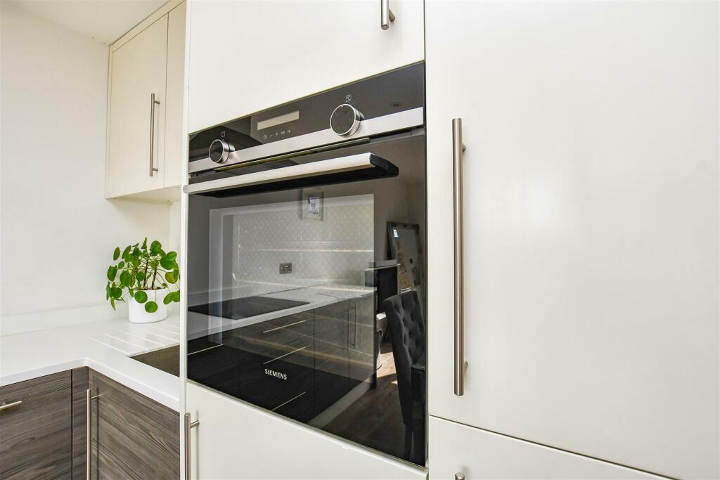 Additional image 7 of Victoria Street, St Albans, AL1