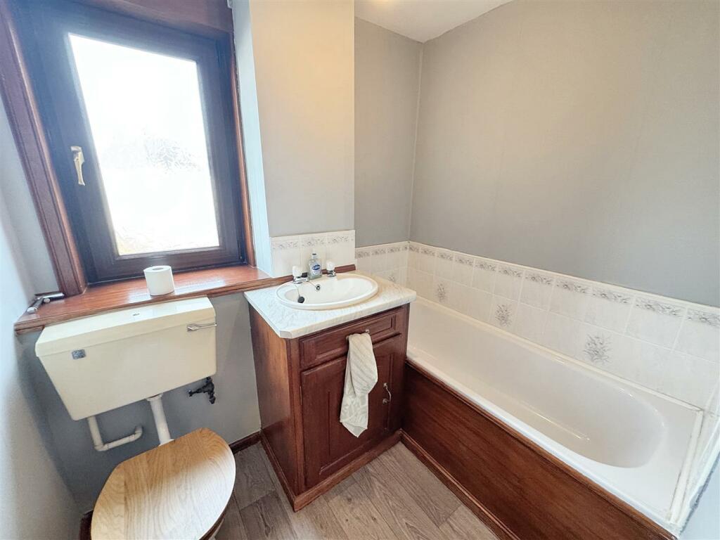 Additional image 10 of 7 Chapel Court, Dufftown