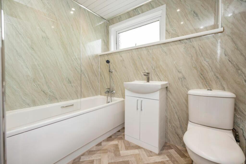 Additional image 3 of Hillside Place, Peterculter, AB14