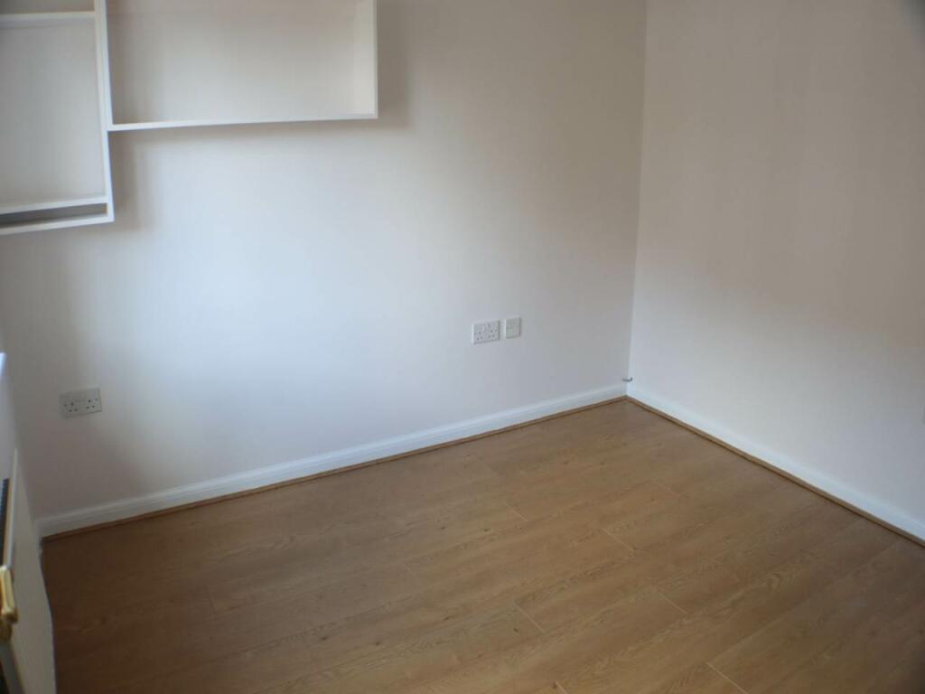 Additional image 7 of Dragon Road, Hatfield, Hertfordshire