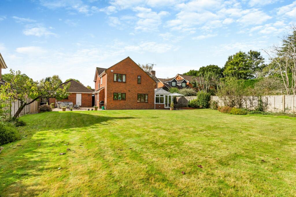 Additional image 15 of The Chowns, Harpenden, Hertfordshire