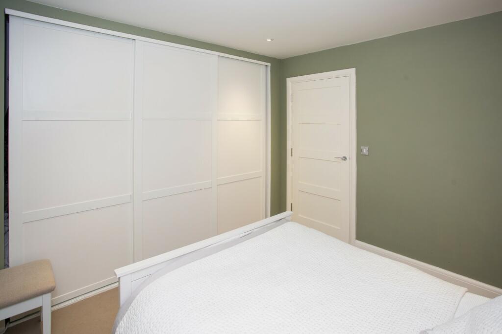 Additional image 5 of Thompsons Close, Harpenden, Hertfordshire, AL5